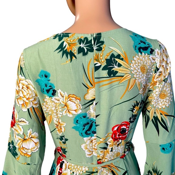 CBR green floral V-neck faux wrap maxi dress size small - Picture 7 of 15